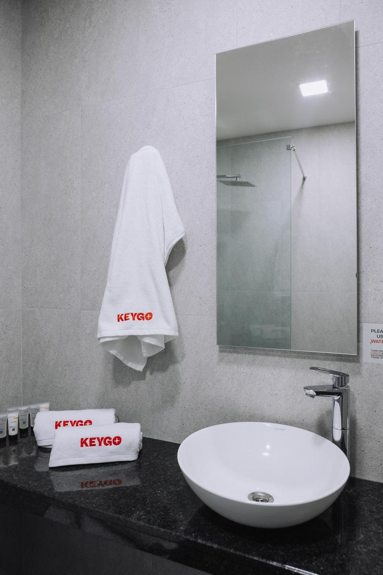 耶烈万Designed 1Br Balcony To Saryan St Self-Enrty Keygo 29公寓 外观 照片